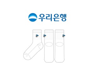 우리은행 팝업스토어의 남, 녀 공용 스포츠 자수 중목양말 제작사례