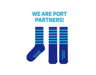 공유를위한창조_we are port의 남여공용 패션 장목양말 제작사례