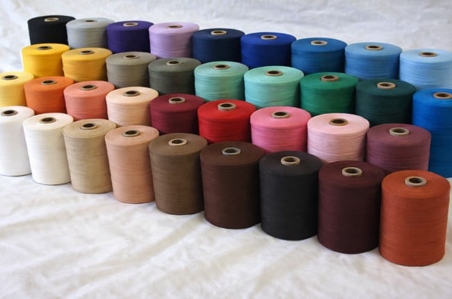 섬유 공예 및 재봉용 다채로운 색상의 실타래 세트